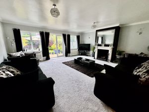 Photo 12- click for photo gallery